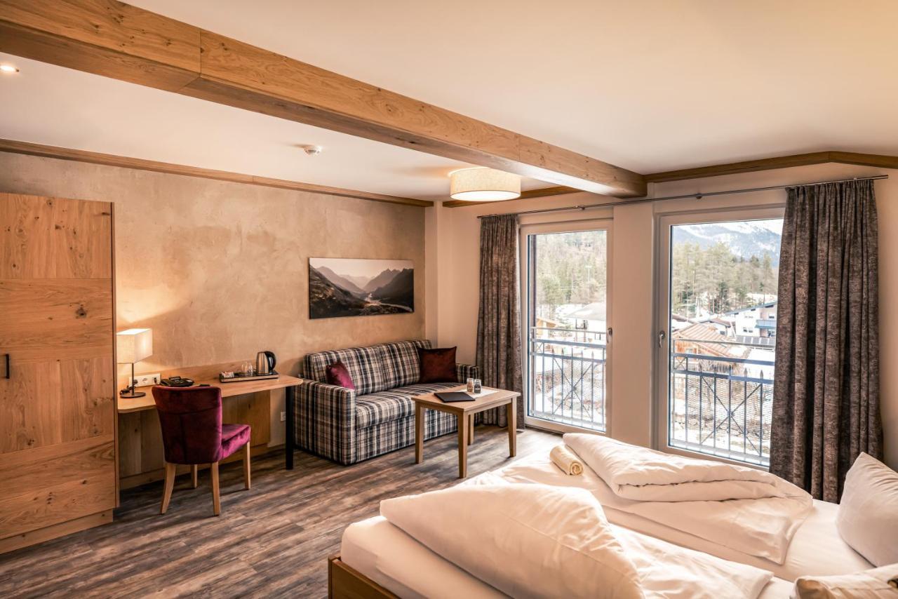 שטנצאך Hotel Foehrenhof מראה חיצוני תמונה