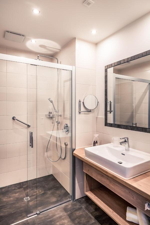 שטנצאך Hotel Foehrenhof מראה חיצוני תמונה