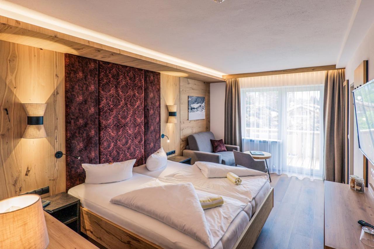 שטנצאך Hotel Foehrenhof מראה חיצוני תמונה