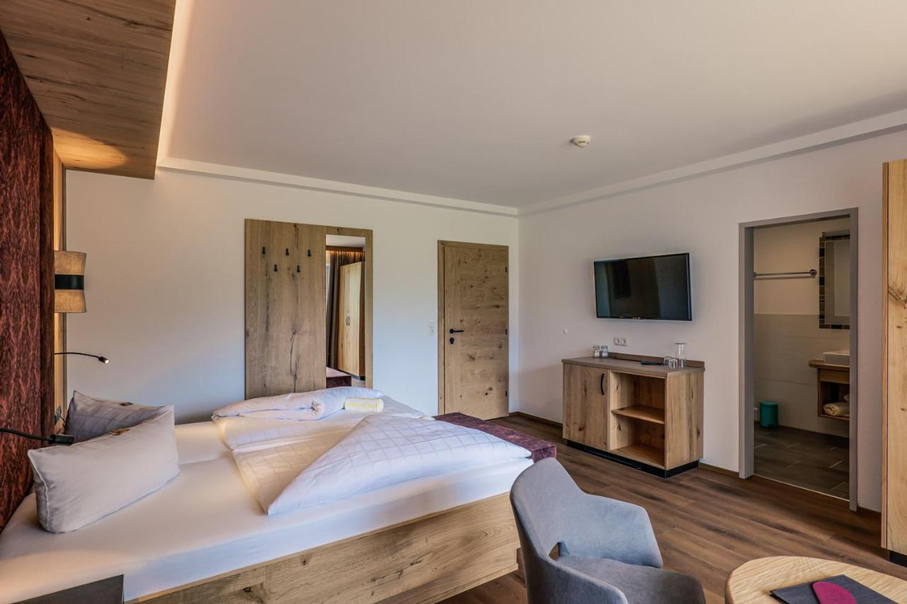 שטנצאך Hotel Foehrenhof מראה חיצוני תמונה